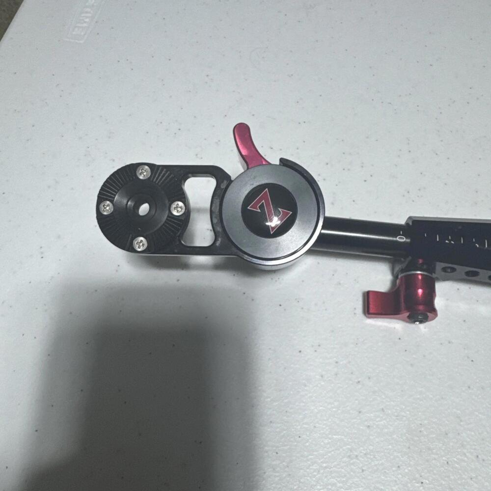 Zacuto Rosette Trigger Grip for C200, URSA Mini, Varicam Camera, 18-80 Lens Grip - Picture 2 of 7